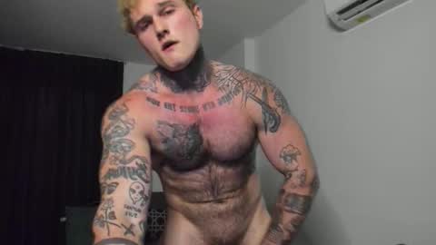 Snapshot of andy_hunk chatting on 24, 2, 2026 Andrew online show from 24, 2, 2026