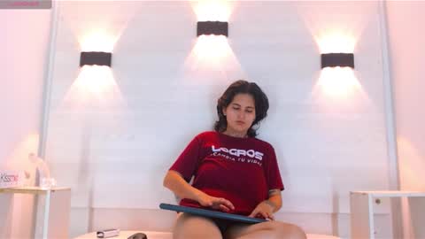 Snapshot of andy_look chatting on 18, 9, 2025 Andy Look online show from 18, 9, 2025