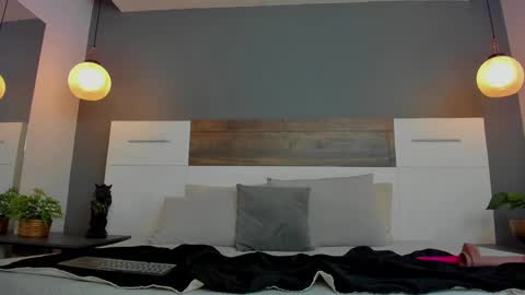  Andy  online show from 19, 1, 2025