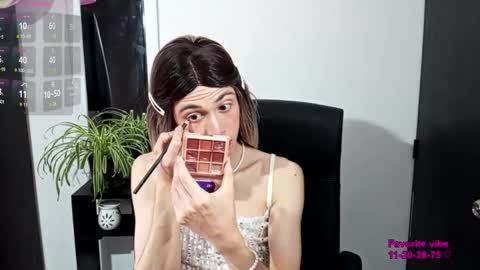 Snapshot of andy_vander chatting on 8, 2, 2026 Andy van der Rose online show from 8, 2, 2026