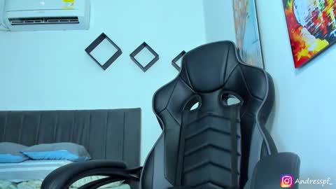 Snapshot of andy_walker_ chatting on 15, 9, 2025 Andres online show from 15, 9, 2025