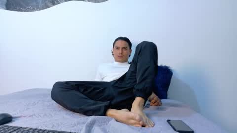 andyhot__ online show from 25, 4, 2026