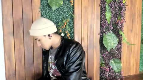 Andy Joy  online show from 7, 2, 2026