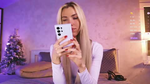 Snapshot of anette_belorie chatting on 25, 12, 2024 Anna online show from 25, 12, 2024