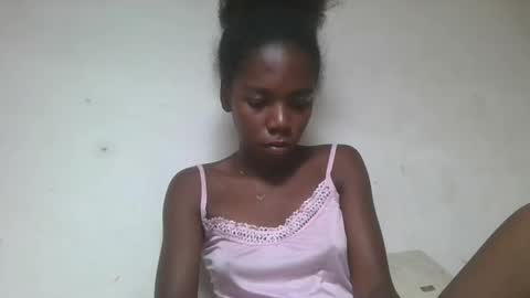 angeeliine online show from 31, 3, 2026