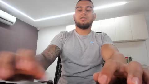 Snapshot of angel__tattoo chatting on 11, 7, 2026 angel__tattoo online show from 11, 7, 2026