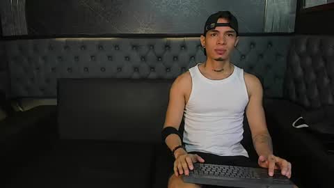 Snapshot of angel_blessed chatting on 29, 7, 2026 angel_blessed online show from 29, 7, 2026
