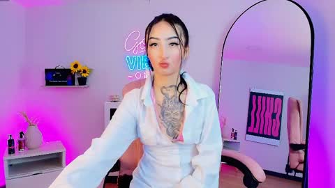 Angel Cooper online show from 15, 4, 2026