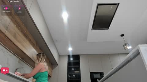 Patricia -  online show from 6, 2, 2025