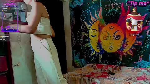 Snapshot of angel_dust9 chatting on 2, 2, 2025 Angel dust9 online show from 2, 2, 2025