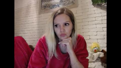 Snapshot of angel_girllovemy chatting on 23, 1, 2025 ANGEL online show from 23, 1, 2025