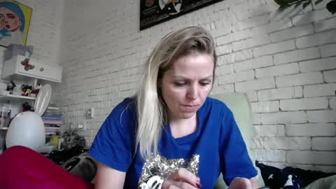 Snapshot of angel_girllovemy chatting on 13, 2, 2025 ANGEL online show from 13, 2, 2025