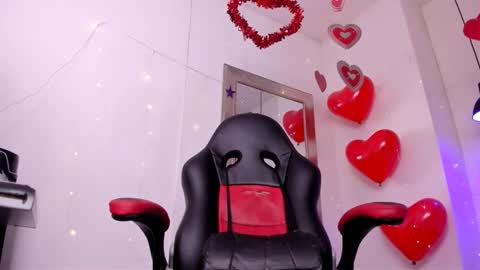 angel hardy online show from 11, 2, 2026