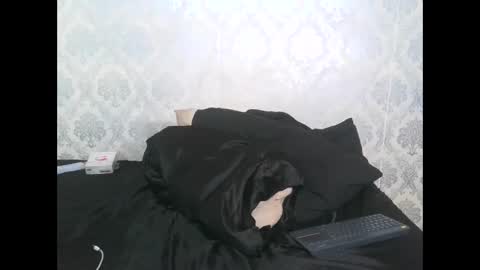 Angel Lein online show from 9, 11, 2025