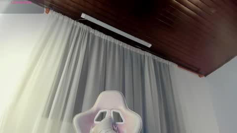 Snapshot of angel_of_lust_ chatting on 20, 10, 2025 Angel online show from 20, 10, 2025