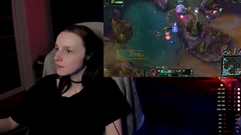 Snapshot of angel_runa chatting on 11, 1, 2025 Mira online show from 11, 1, 2025