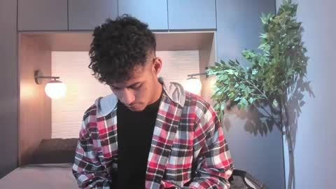 Snapshot of angel_silva_ chatting on 18, 4, 2026 Angel online show from 18, 4, 2026