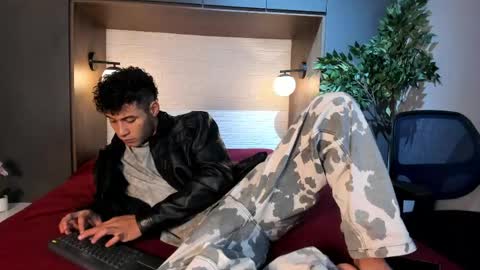 Snapshot of angel_silva_ chatting on 3, 5, 2026 Angel online show from 3, 5, 2026