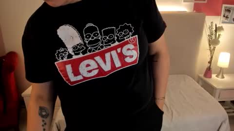 Snapshot of angel_velvet_ chatting on 25, 10, 2025 angel_velvet_ online show from 25, 10, 2025