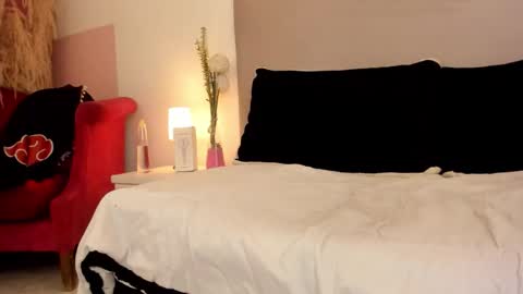 Snapshot of angel_velvet_ chatting on 31, 10, 2025 angel_velvet_ online show from 31, 10, 2025