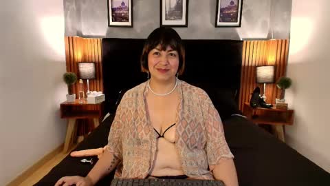 Snapshot of angel_velvet_ chatting on 6, 11, 2025 angel_velvet_ online show from 6, 11, 2025