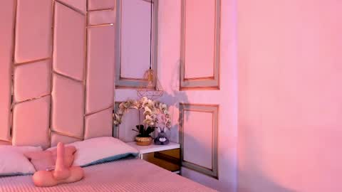 Snapshot of angel_vibes_ chatting on 18, 5, 2026 Angel online show from 18, 5, 2026
