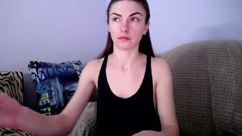 Snapshot of angel_zoe77 chatting on 13, 1, 2025 Zoe online show from 13, 1, 2025