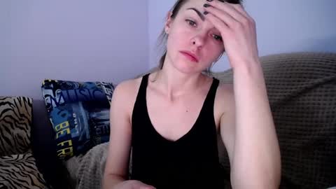 Snapshot of angel_zoe77 chatting on 21, 1, 2025 Zoe online show from 21, 1, 2025