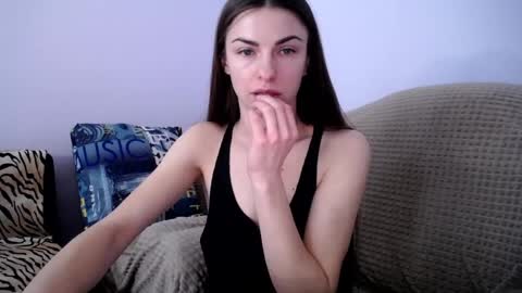 Snapshot of angel_zoe77 chatting on 6, 2, 2025 Zoe online show from 6, 2, 2025