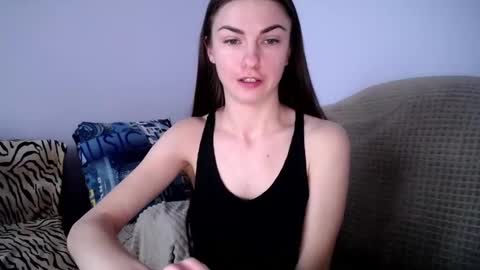 Snapshot of angel_zoe77 chatting on 14, 2, 2025 Zoe online show from 14, 2, 2025