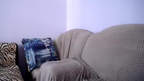 Snapshot of angel_zoe77 chatting on 19, 2, 2025 Zoe online show from 19, 2, 2025