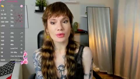 Snapshot of angela_fog chatting on 28, 9, 2025 angela_fog online show from 28, 9, 2025