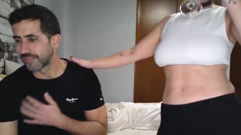 angela_hugo online show from 13, 2, 2026