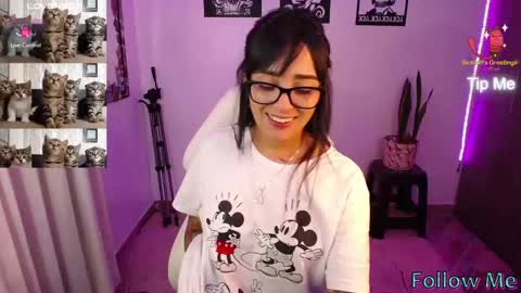 Snapshot of angela_lauren chatting on 7, 1, 2025 Angela online show from 7, 1, 2025