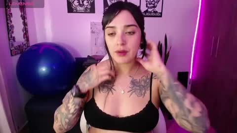 Angela online show from 13, 4, 2026