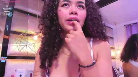 Snapshot of angela_lovee1 chatting on 10, 1, 2026 Angela online show from 10, 1, 2026