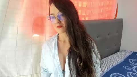 Snapshot of angela_nix chatting on 17, 9, 2025 angela_nix online show from 17, 9, 2025