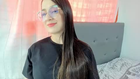 Snapshot of angela_nix chatting on 23, 9, 2025 angela_nix online show from 23, 9, 2025
