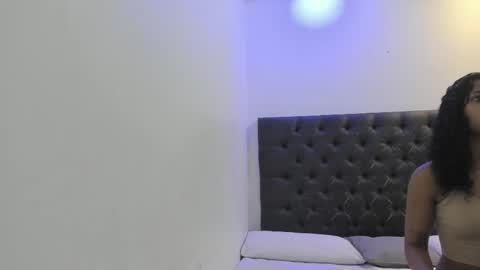 angela_rendon online show from 1, 6, 2026