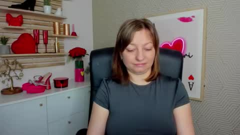 Angela online show from 2, 4, 2026