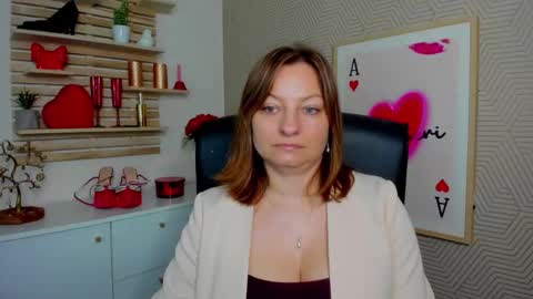 Angela online show from 28, 4, 2026