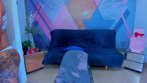 Angela online show from 16, 1, 2025