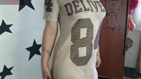 Snapshot of angelacute19 chatting on 2, 10, 2025 angelacute19 online show from 2, 10, 2025