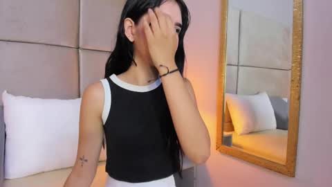 angelag_ online show from 26, 11, 2025