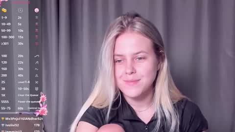 Snapshot of angelanty chatting on 3, 10, 2025 Darsi Anty online show from 3, 10, 2025