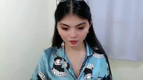 Snapshot of angelari_slut chatting on 17, 10, 2025 angelari_slut online show from 17, 10, 2025