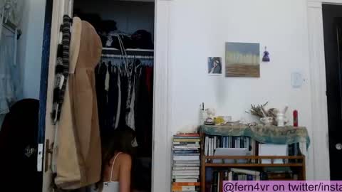 Snapshot of angelbabyvictoria chatting on 9, 6, 2026 Fern4Ever online show from 9, 6, 2026