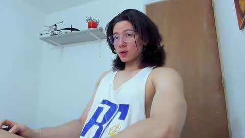 Angel Bennet online show from 18, 2, 2025