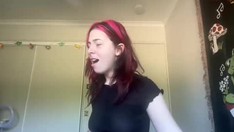 Snapshot of angelcak3s chatting on 11, 2, 2025 venellope888 online show from 11, 2, 2025