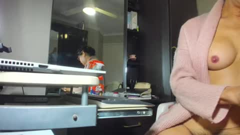 Snapshot of angelchezcka chatting on 27, 6, 2026 cheche online show from 27, 6, 2026